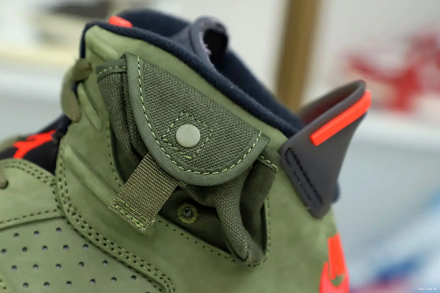 Kimikick AIR RETRO 'OLIVE' 6 SCOTT JORDAN TRAVIS X 0815